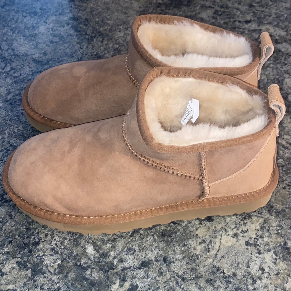BRAND NEW UGG BOOTS